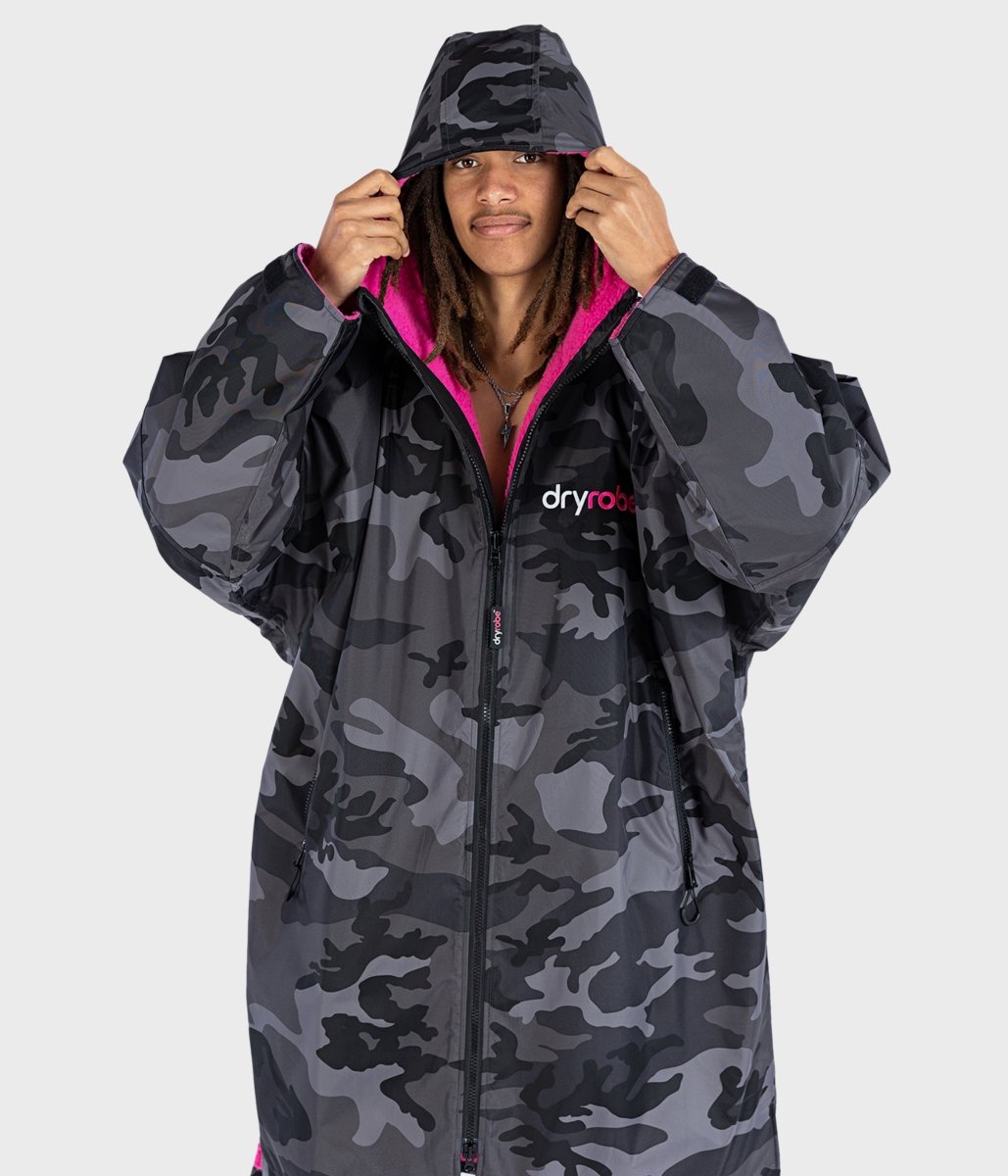 Long Sleeved dryrobe Advance in Black Camouflage & Pink - Paddle People